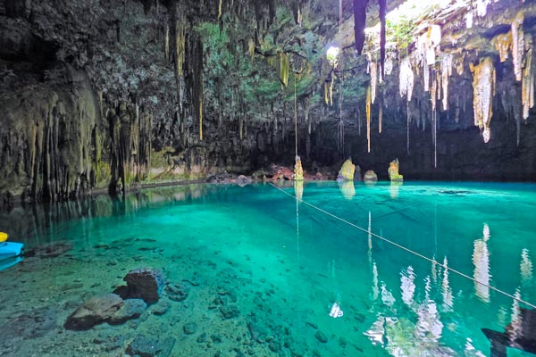 	Cenote Xcanahaltun en Dzalbay